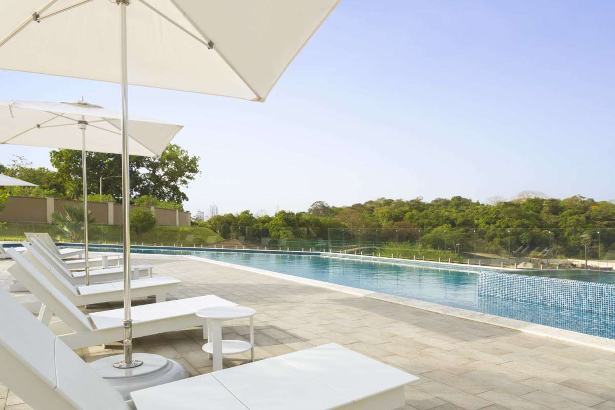 Modern pool area with landscape view in Altos del Parque Condado del Rey