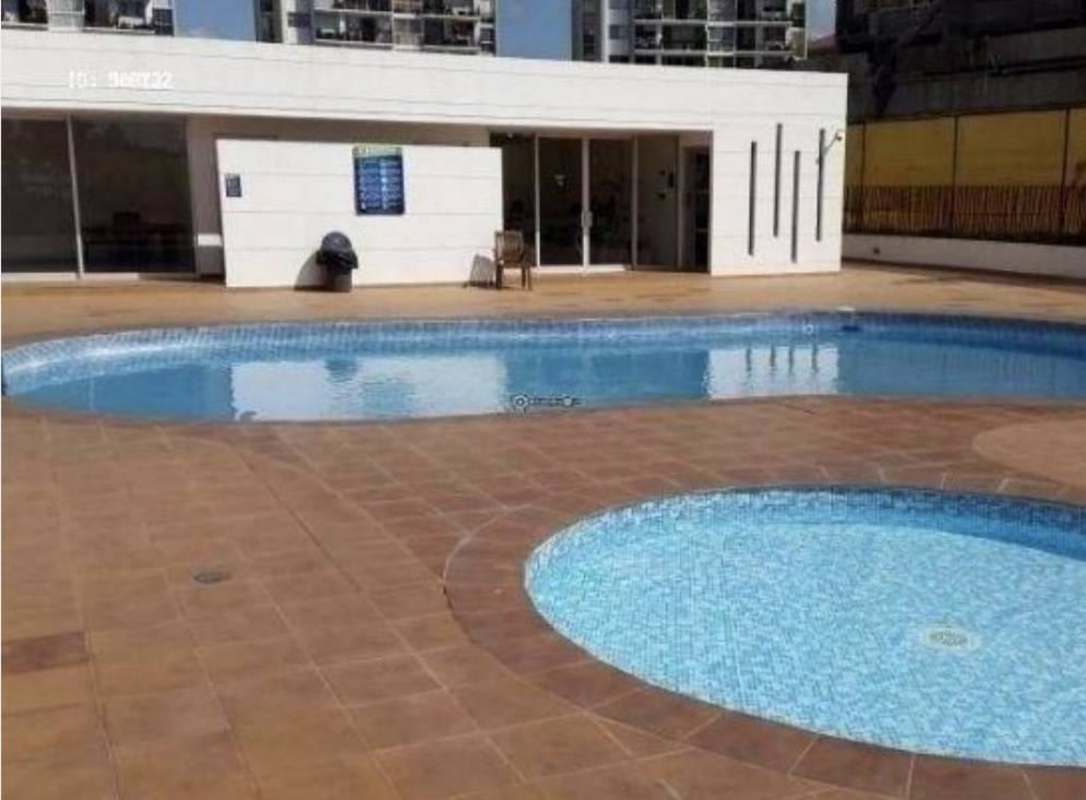 Outdoor pool deck, children’s pool, lounge seating Alsacia Towers Tumba Muerto Panama apartment rental