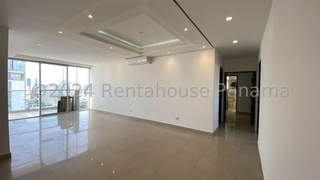 Apartment for Sale in San Francisco - 3 bedrooms