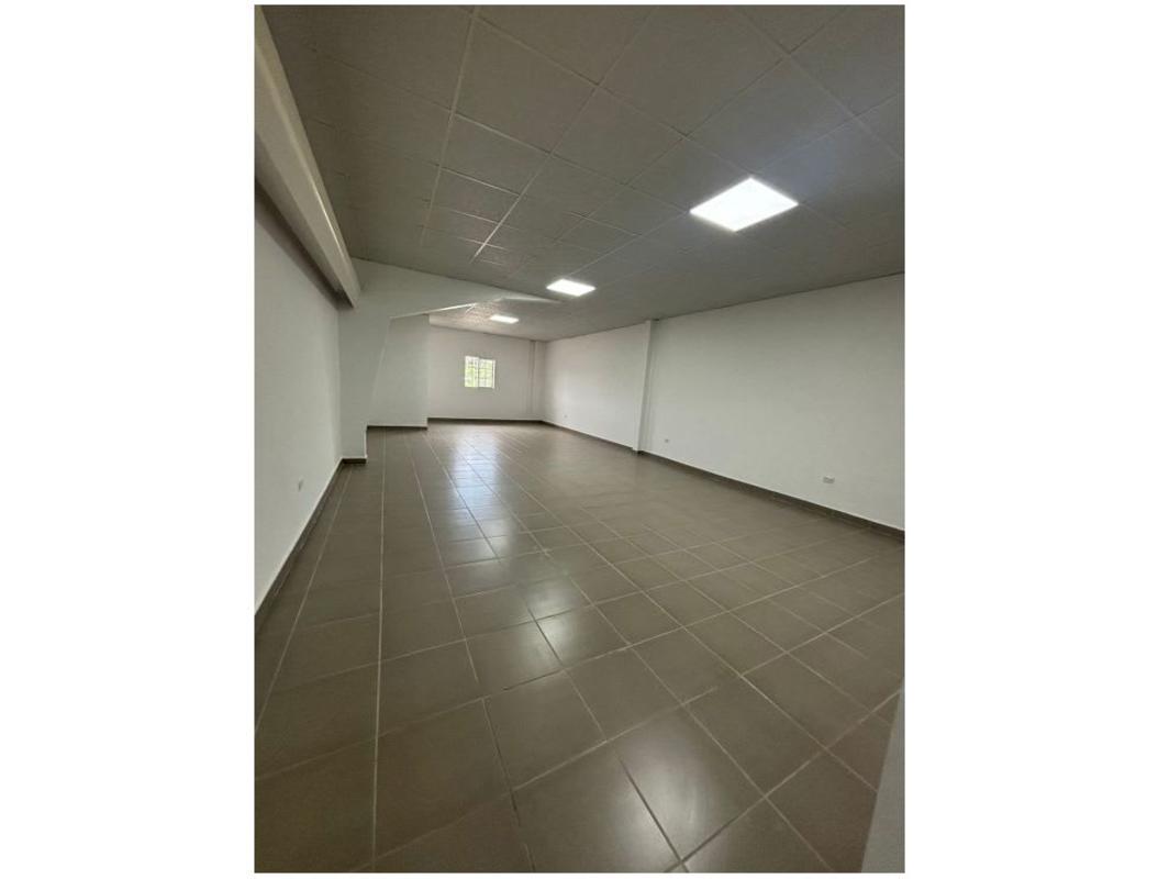 Empty remodeled commercial unit with tiled floors and drop ceiling in Centro Comercial Las Mañanitas Panama