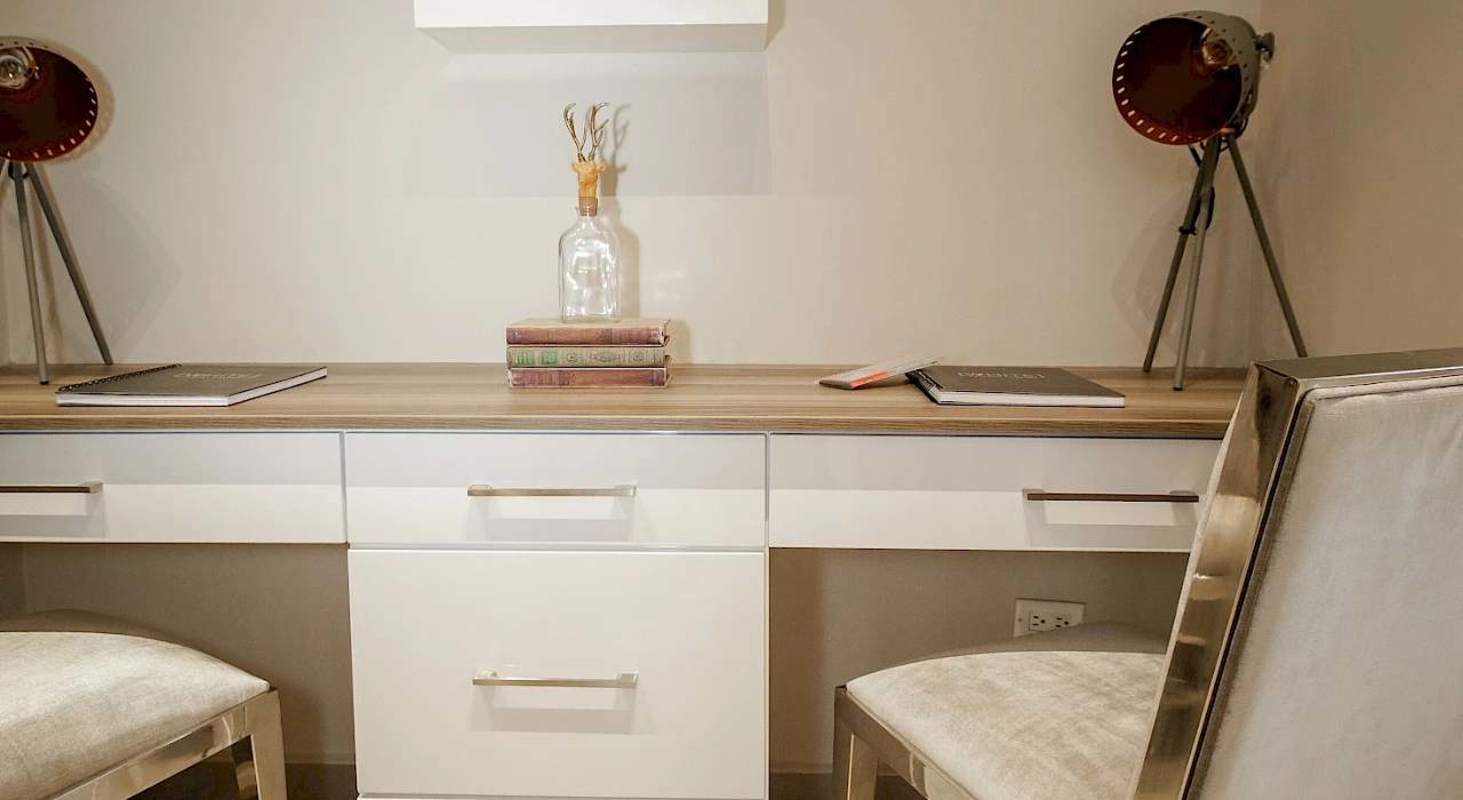 Modern gym with equipment and large mirrors PH Torre 74 Villa de las Fuentes Panama