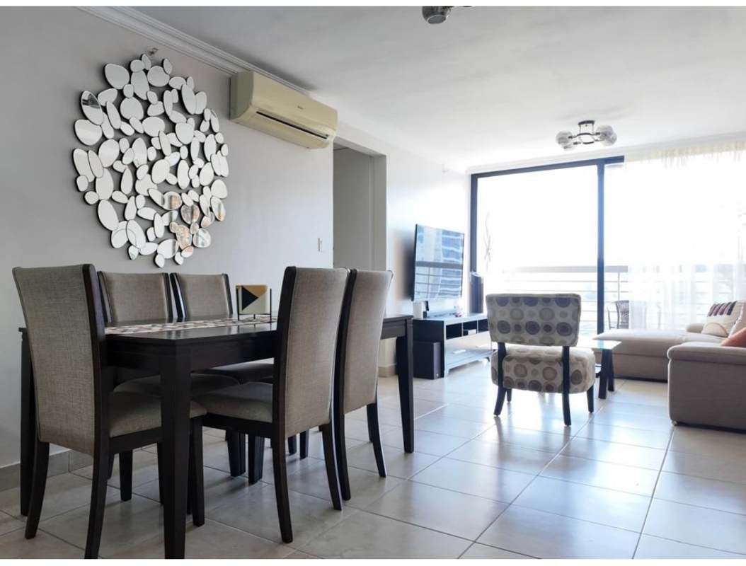 Master bedroom with AC, closet PH Condado Country Club for rent in Panama City