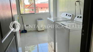 Apartment for Rental in Clayton - 2 bedrooms