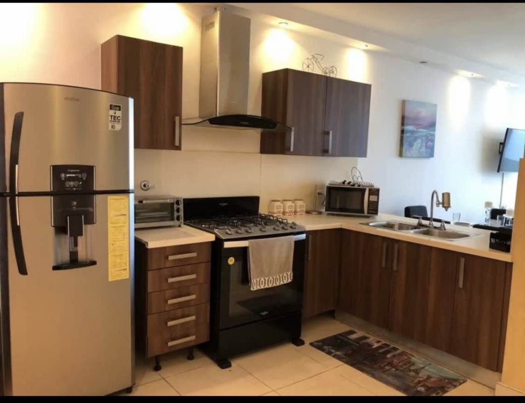 Second bathroom with shower and vanity PH Oasis Punta Pacifica Panama