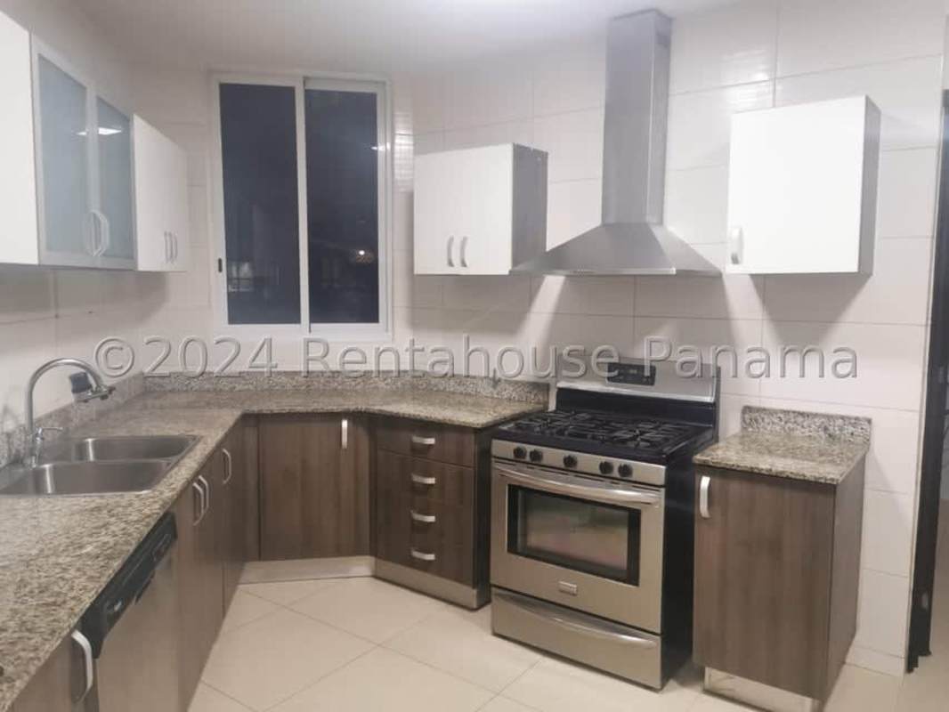 Modern bathroom glass shower porcelain tile PH Costa del Este Panama City