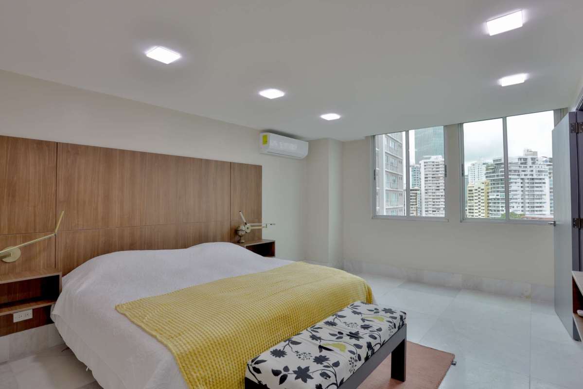 Elegant dining area with large windows in luxury apartment PH Tuscany Tower in Punta Paitilla Panama