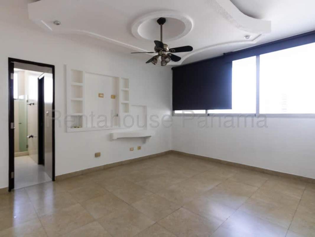 Spacious contemporary kitchen with granite counters PH Serena Costa del Este