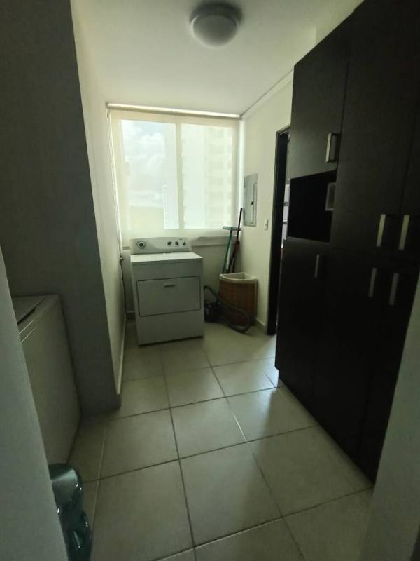 Condominium swimming pool and outdoor amenities at PH Clayton Park Panama