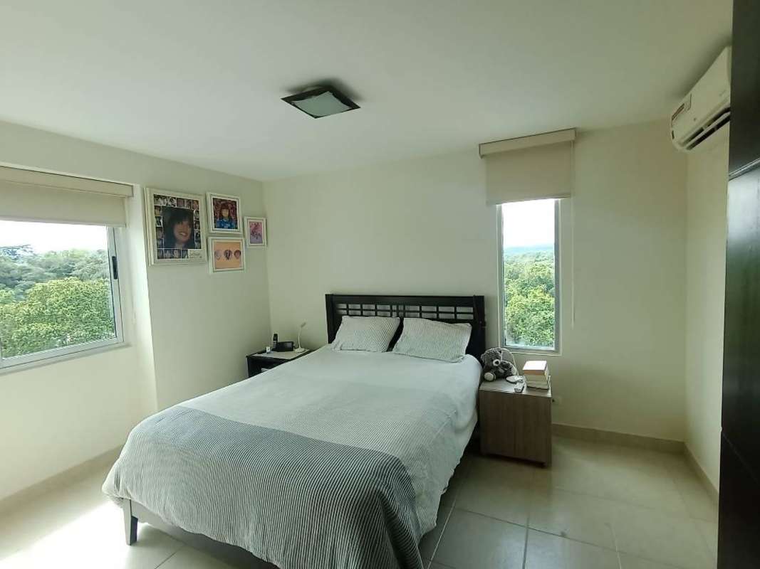 Elegant lobby entrance of PH Clayton Park I Panama City for sale