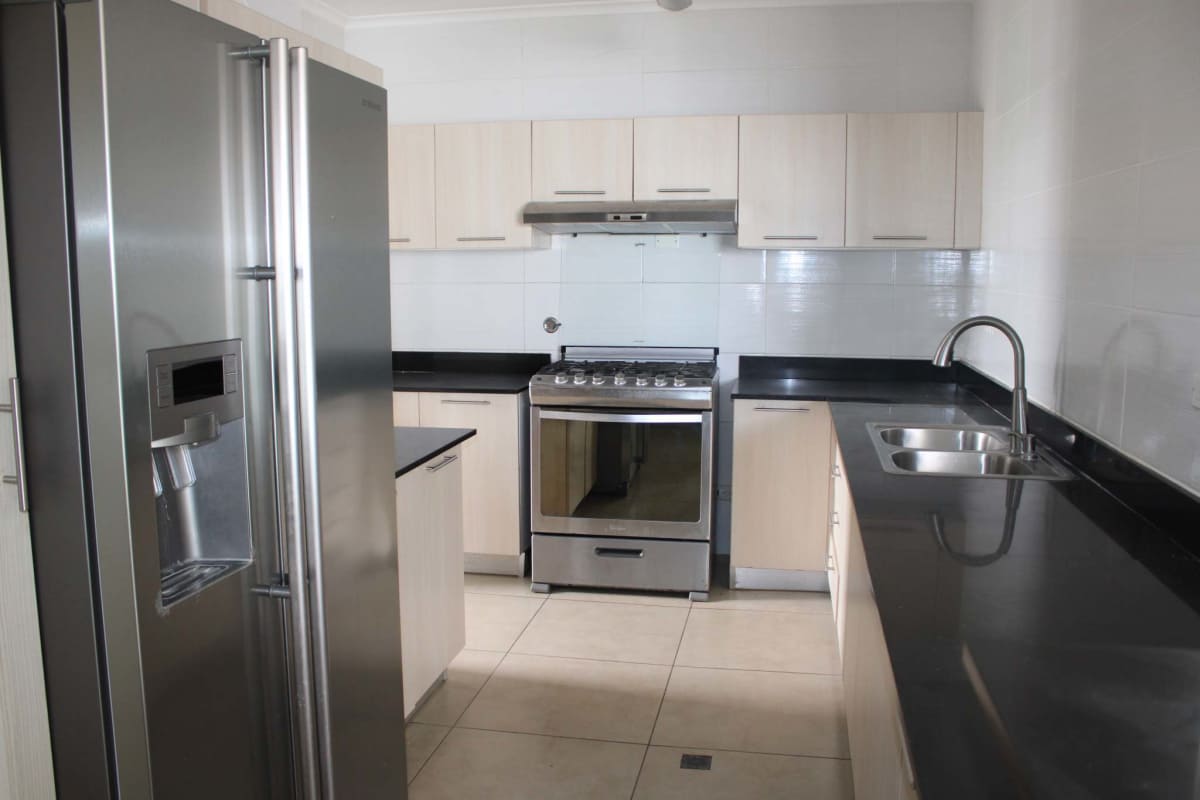 Outdoor swimming pool with circular jacuzzi beside Foresta Tower Hato Pintado Panama City