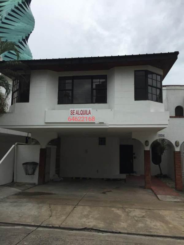 Bright large interior room in commercial house for rent Marbella Panama