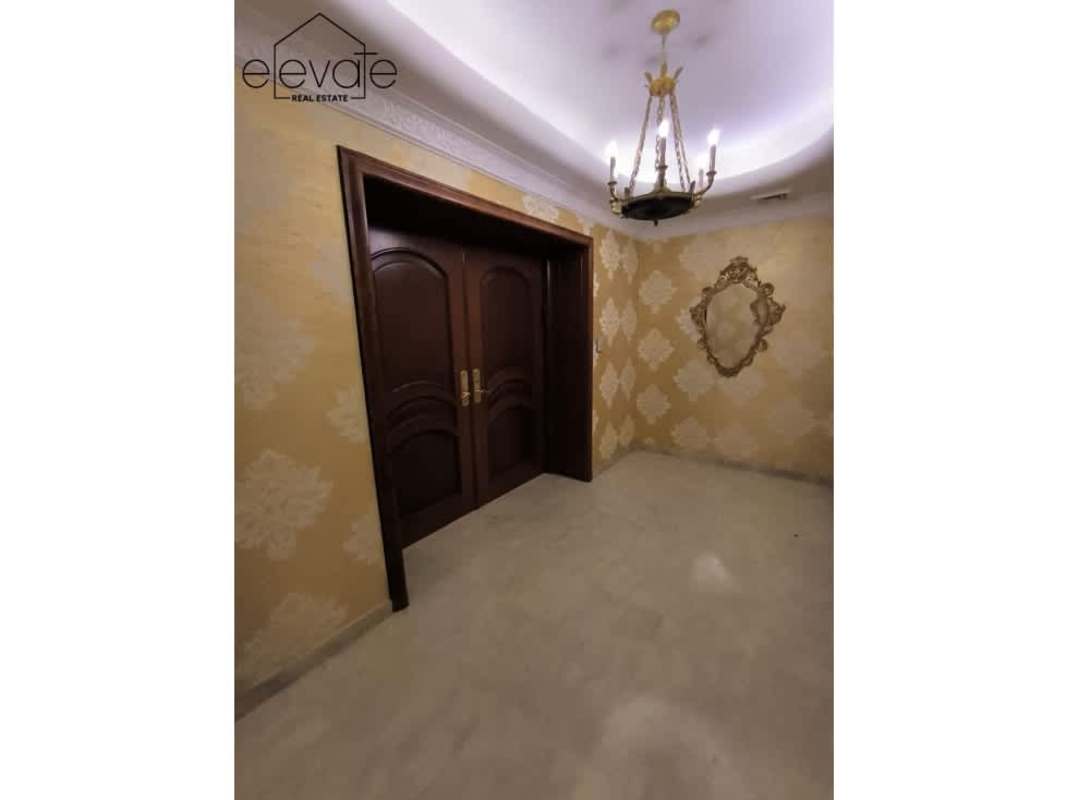 Luxurious master bathroom jacuzzi marble walls PH Mirage Punta Paitilla Panama City