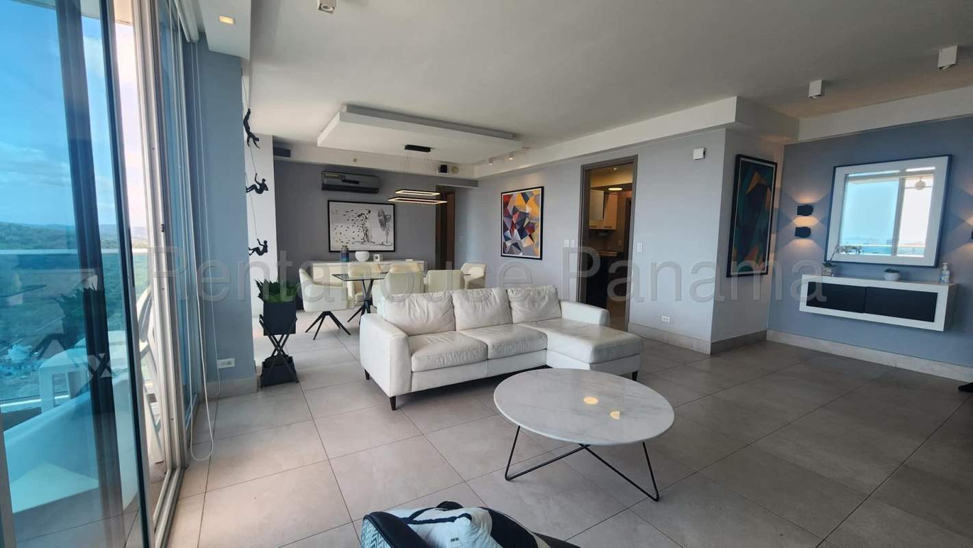 Furnished guest bedroom with closet and large windows in PH Pacific Hills Elite Dos Mares Panama City