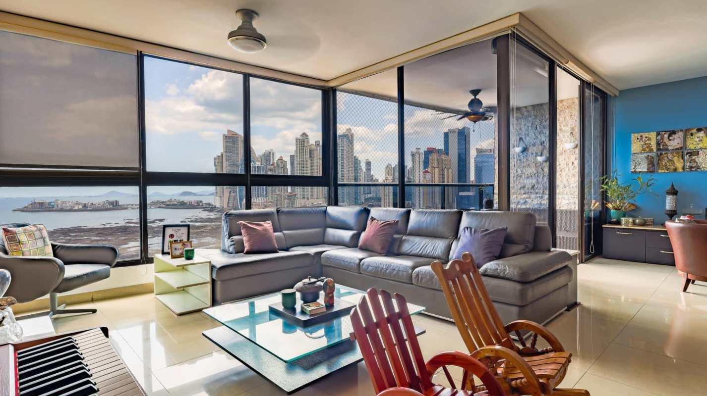 Bedroom with floral wallpaper, large closets, ensuite bathroom in San Francisco Bay Panama City