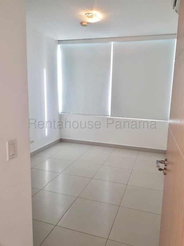 Spacious bedroom with closet space and large window PH Tee One San Francisco