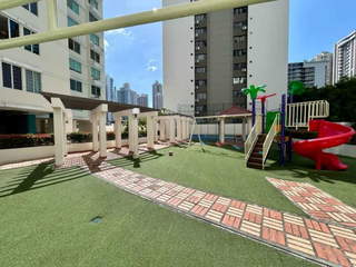 Apartment for Sale in San Francisco - 3 bedrooms