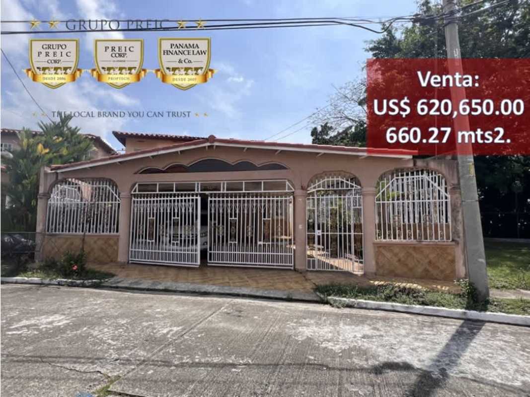 Mediterranean inspired gated front and driveway at elegant home Riviera Colonial Brisas del Golf Panama