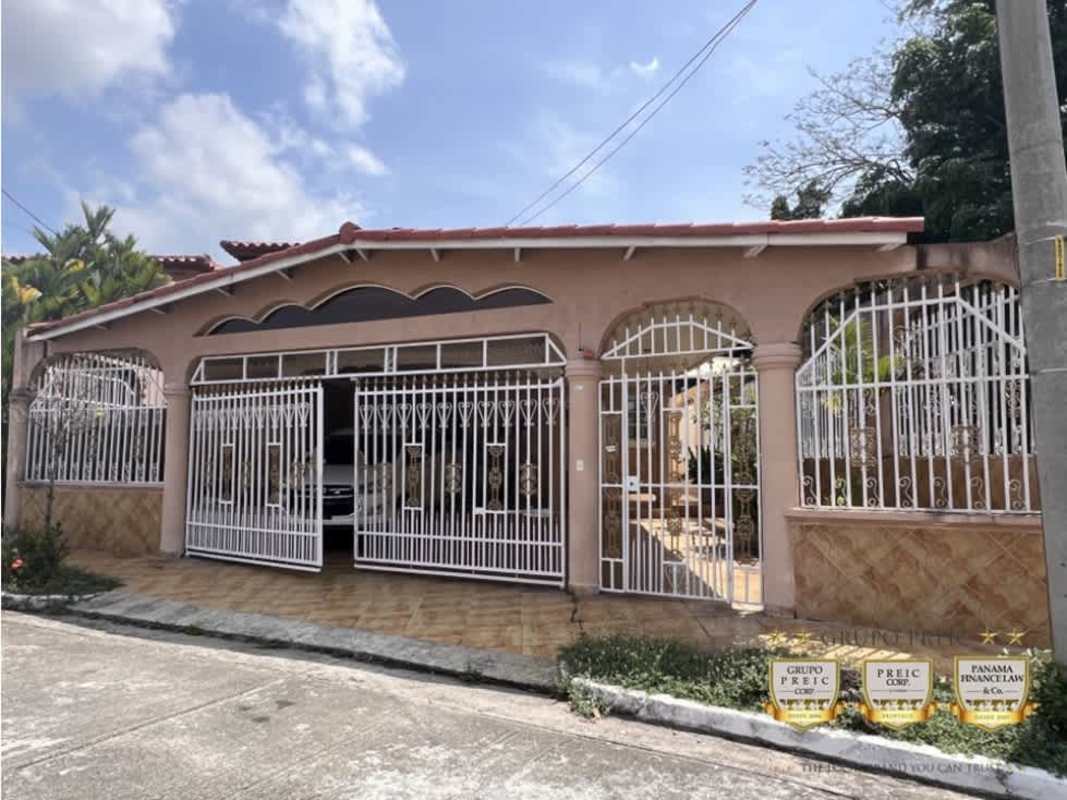 Elegant Mediterranean style facade with arches, secure gates and driveway Brisas del Golf Panama