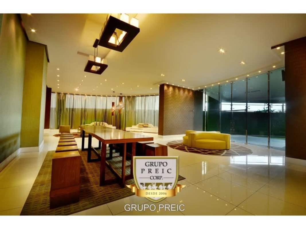 Elegant dining area with floor-to-ceiling ocean view windows PH Q Tower Punta Pacifica