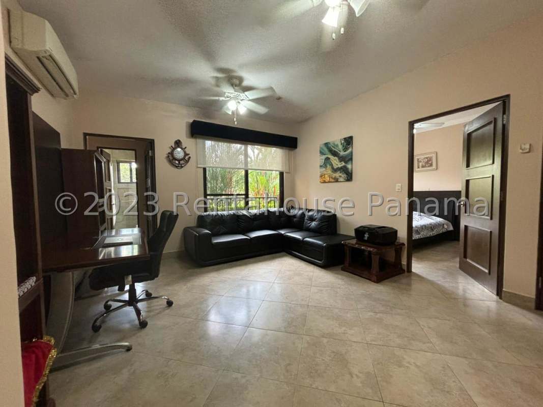 Master bedroom with tile floors and garden access PH Embassy Club Clayton Panama