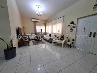 House for Sale in San Francisco - 4 bedrooms