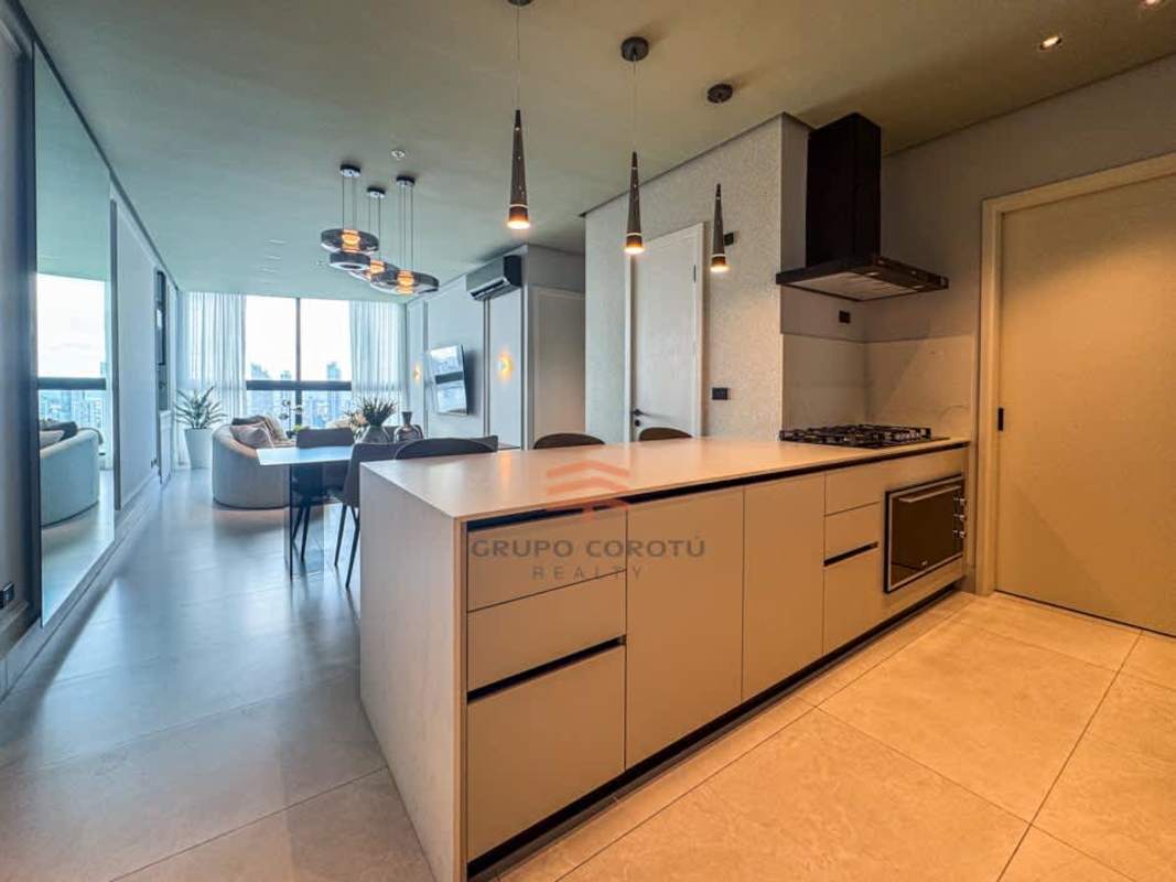 Luxury kitchen with island, modern appliances ready and city views in Punta Paitilla Panama