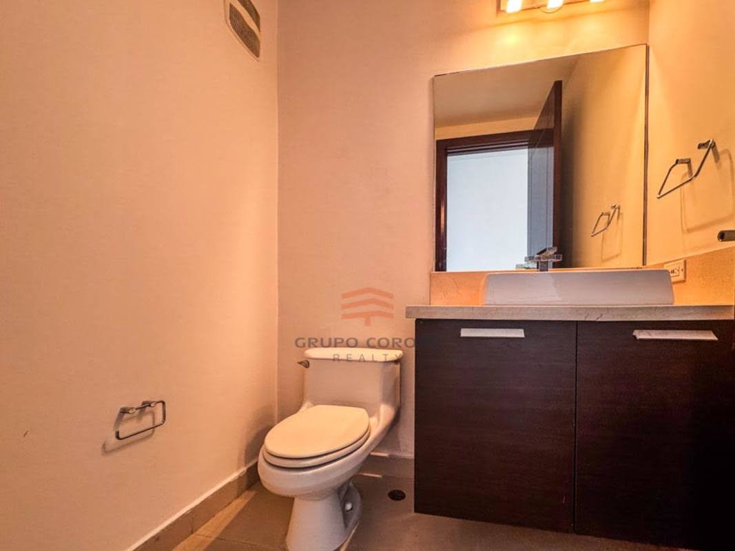 Luxury bathroom with glass shower and modern fixtures in PH Oceanaire Punta Pacifica