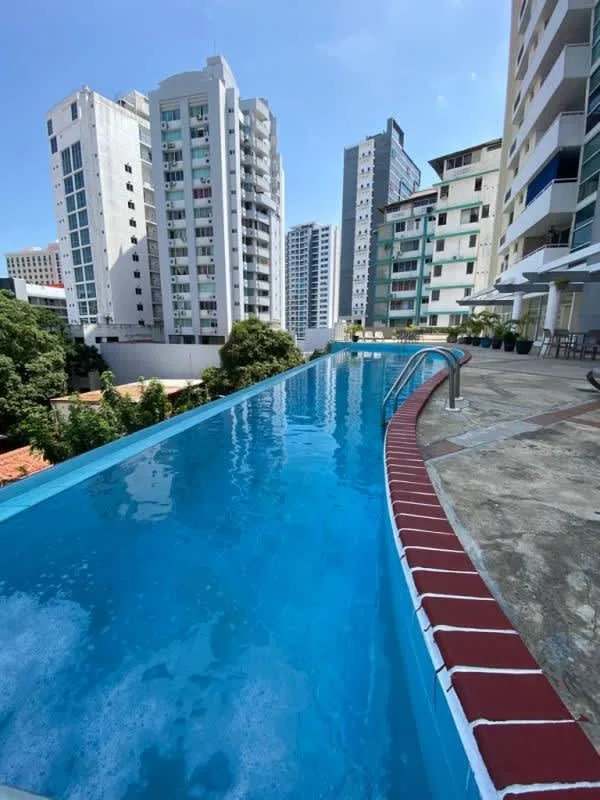 Large master bedroom in PH Solaris with skyline city views Panama