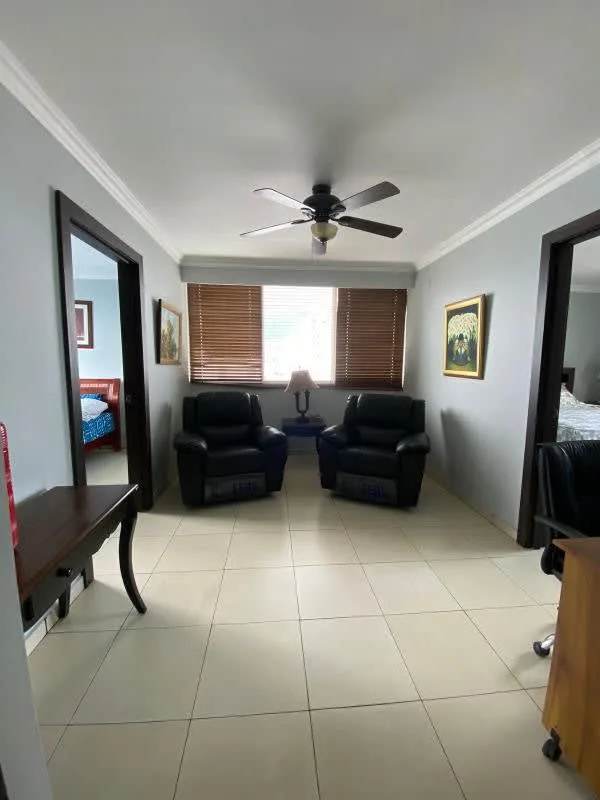 Bedroom with built-in wardrobe and air conditioning El Cangrejo Panama City