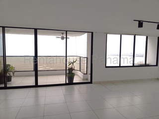 Apartment for Rent in Bella Vista - 3 bedrooms