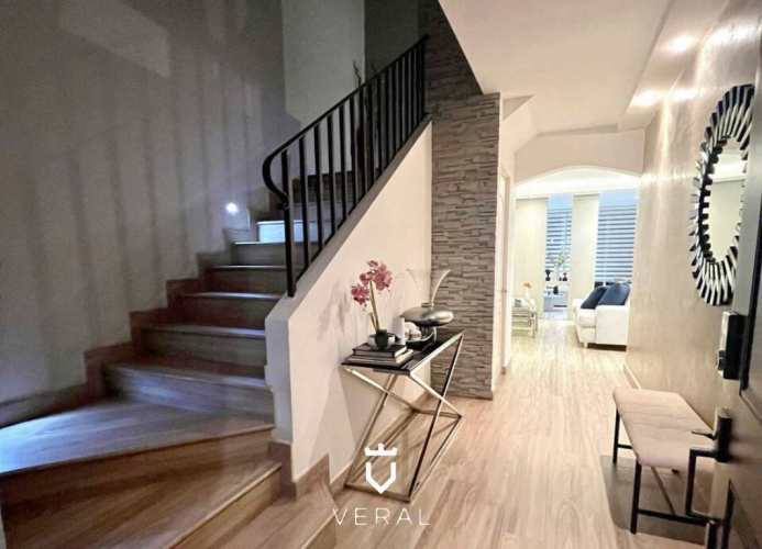 Bright open plan living and dining area with modern decor rental house in Versalles Costa Sur Panama