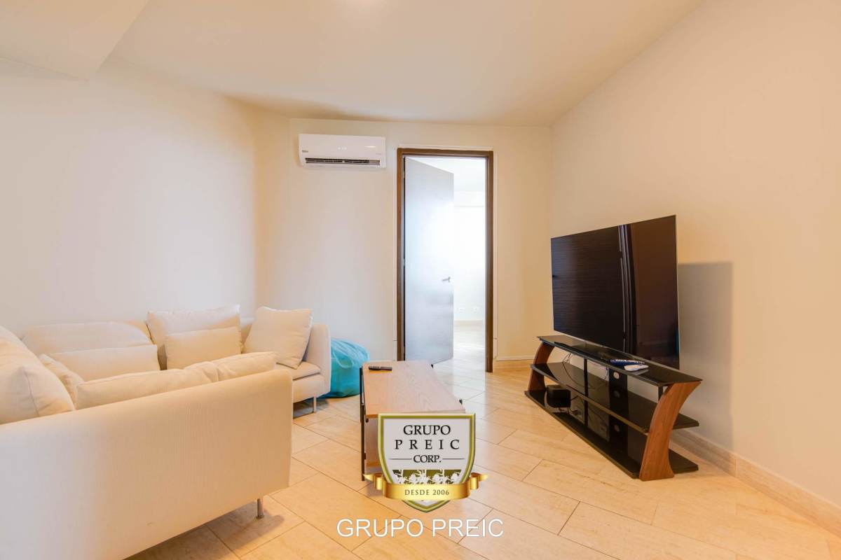 Contemporary kitchen with island breakfast bar in PH The Regent Costa del Este