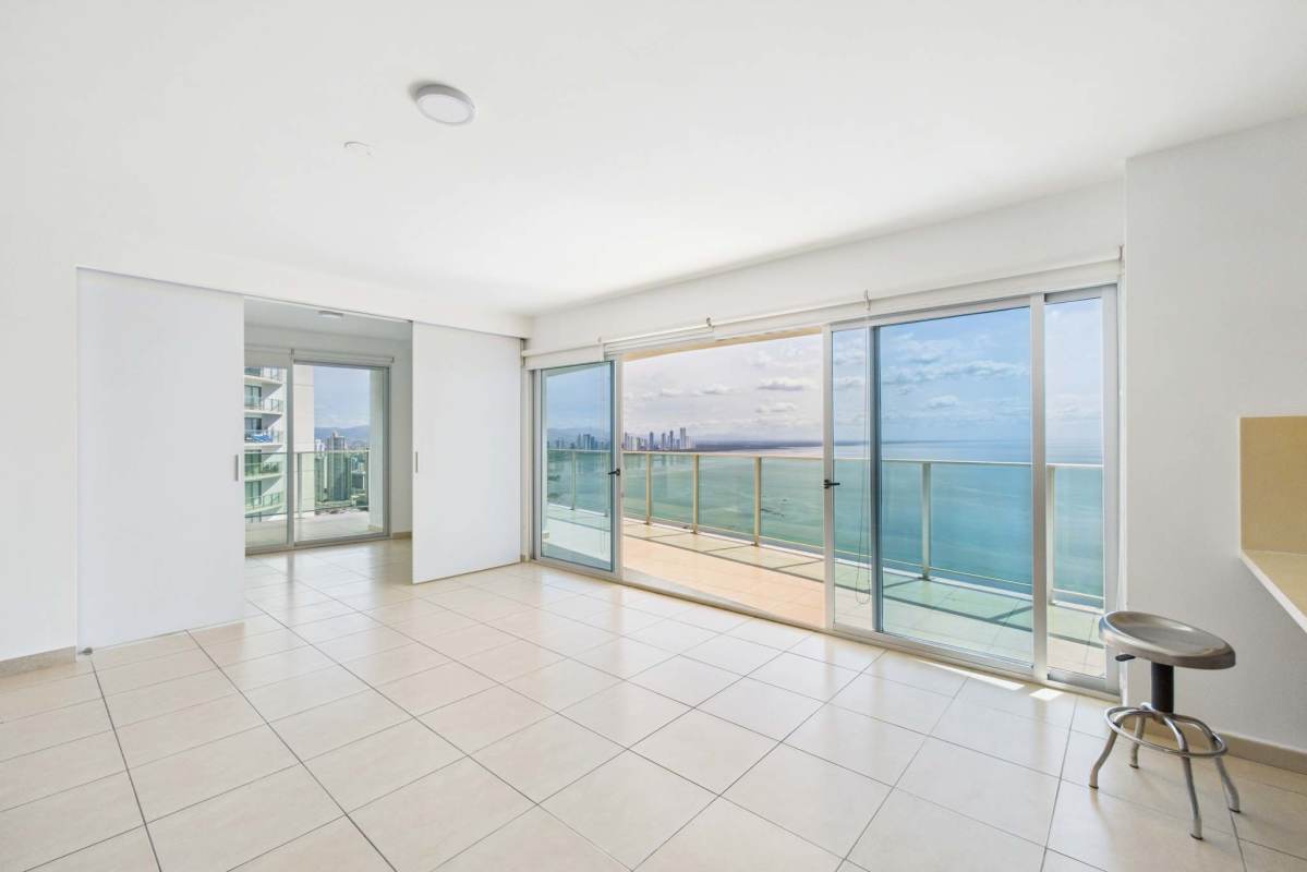 Modern living space with balcony and ocean view in PH Oasis Punta Pacifica