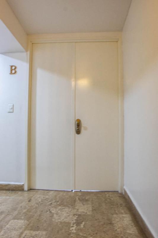 Elegant double entry doors penthouse PH The Point Punta Paitilla Panama