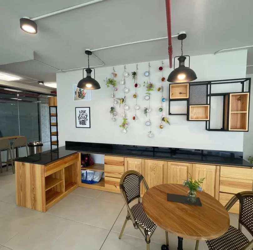 Bright bedroom with city views and closet in new rental apartment Panamá Viejo