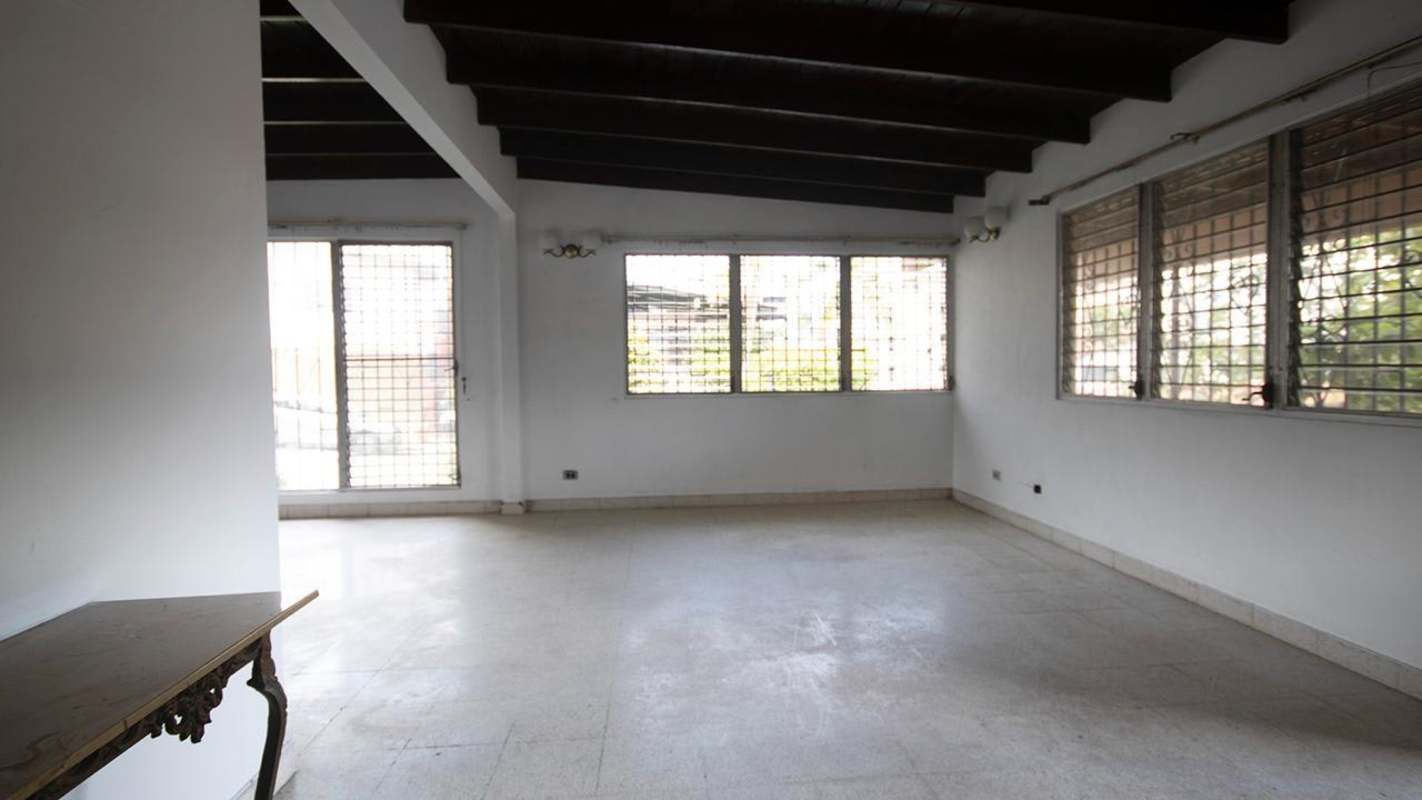 Bright spacious living room with garden view new rental Betania Panama
