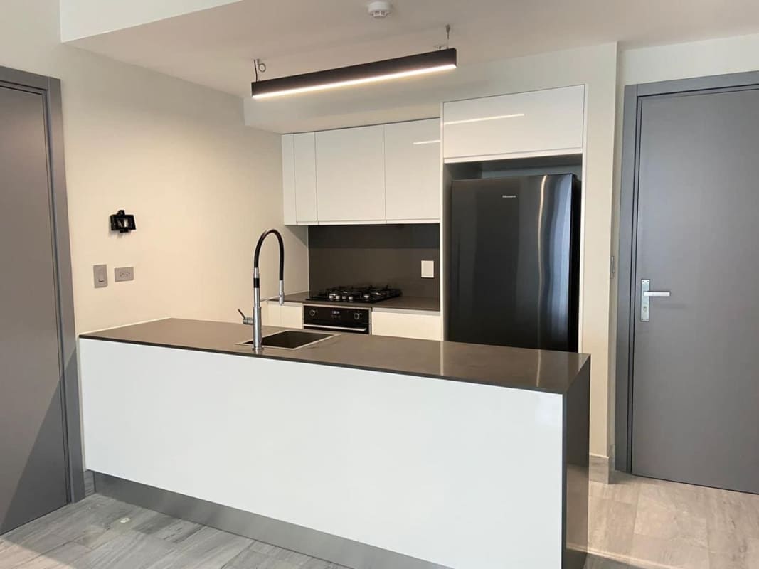 Contemporary bathroom with glass shower and modern design in PH Nuovo Residences Bella Vista Panama