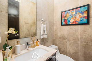 Apartment for Sale in San Francisco - 3 bedrooms