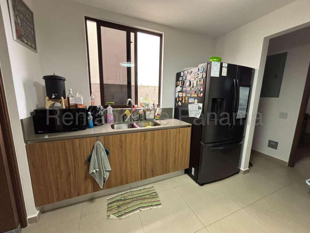 Bathroom with glass shower modern vanity and tile Golf Gardens house for rent Panama