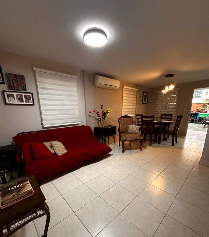 Updated kitchen granite counters stainless appliances Panama townhouse Condado Gardens