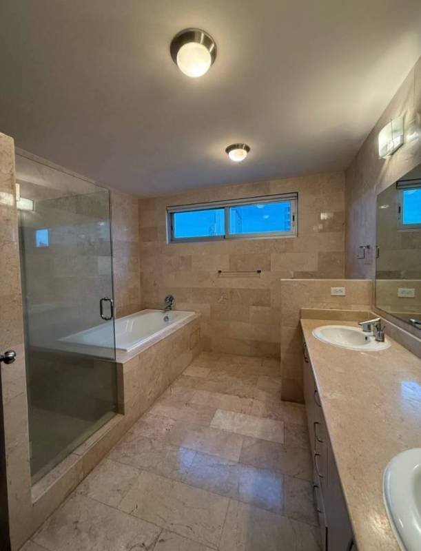 Luxury Furnished 3BR Apartment PH Marbella Tower Punta Pacífica