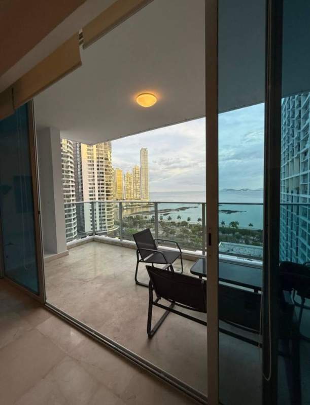 Large private balcony with panoramic city views PH Marbella Tower Punta Pacífica Panama