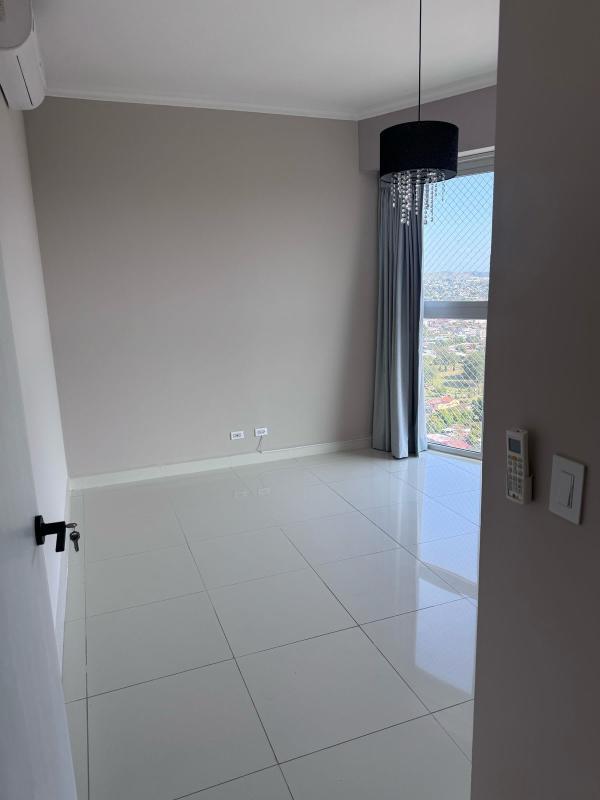 Spacious walk-in closet with built-in shelving, drawers PH Nautica Panama