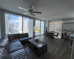 Apartment for Sale in San Francisco - 3 bedrooms