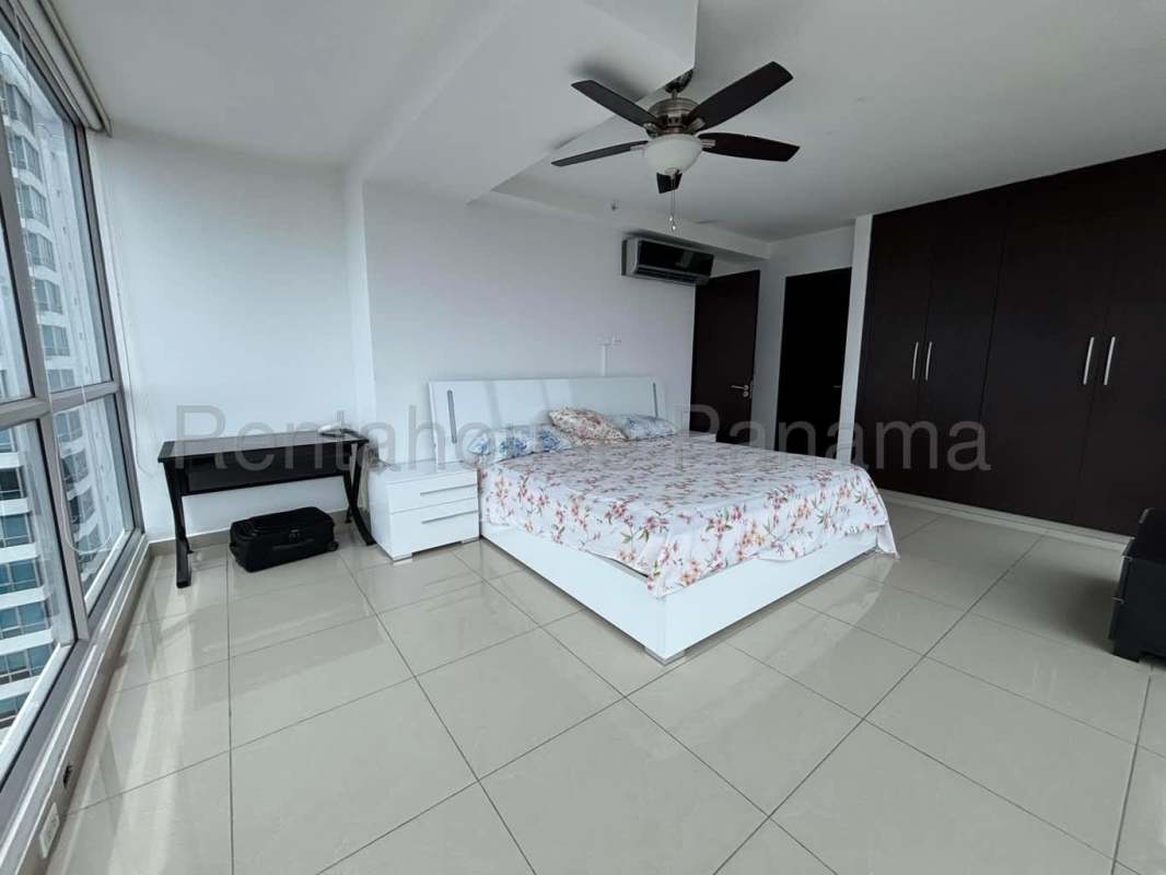 Bedroom with closet and window in rental apartment Costa del Este Panama