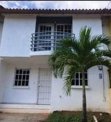 Townhouse for Rent in Pedregal - 3 bedrooms