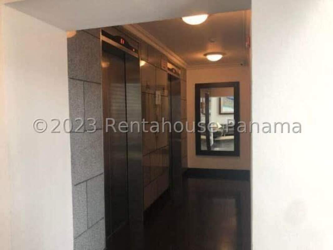 Furnished 3BR Condo PH Sol del Este Costa del Este