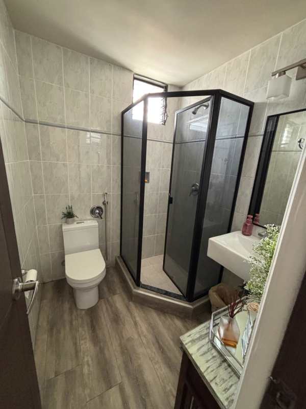 Rooftop pool overlooking city skyline in PH Marbella Bella Vista Panama