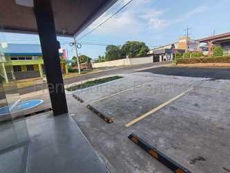 Bright ceramic-tiled kitchen in new Chitré apartment PH Chitré Suites Panama