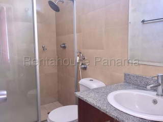 Apartment for Sale in Costa del Este - 3 bedrooms
